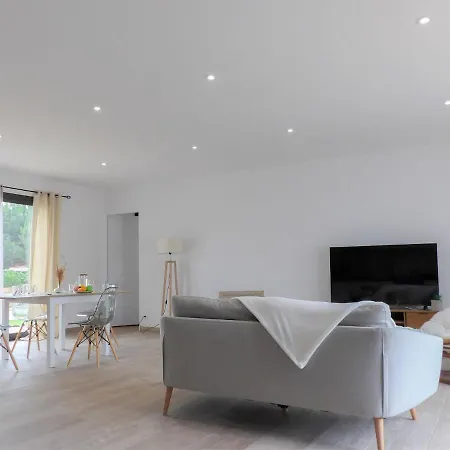 Prázdninový dům Holiday Home Le Courant Mimizan-Plage